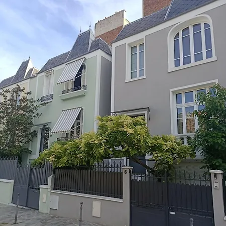 Large Private Suite With Living Room, Kitchen, Bathroom - Quiet And Privacy Homestay Paris