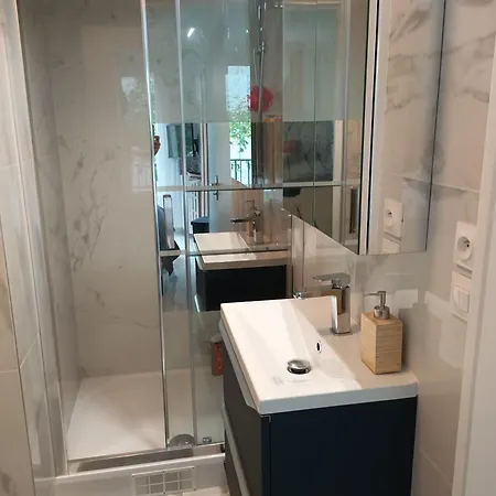 Homestay Large Private Suite With Living Room, Kitchen, Bathroom - Quiet And Privacy Paris