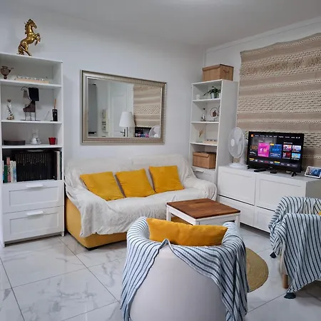 Large Private Suite With Living Room, Kitchen, Bathroom - Quiet And Privacy Paris